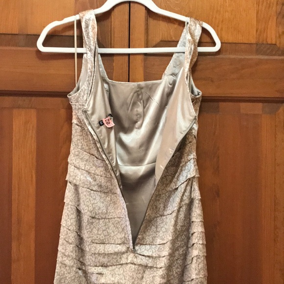 Express Leopard Mini Dress - Picture 6 of 9